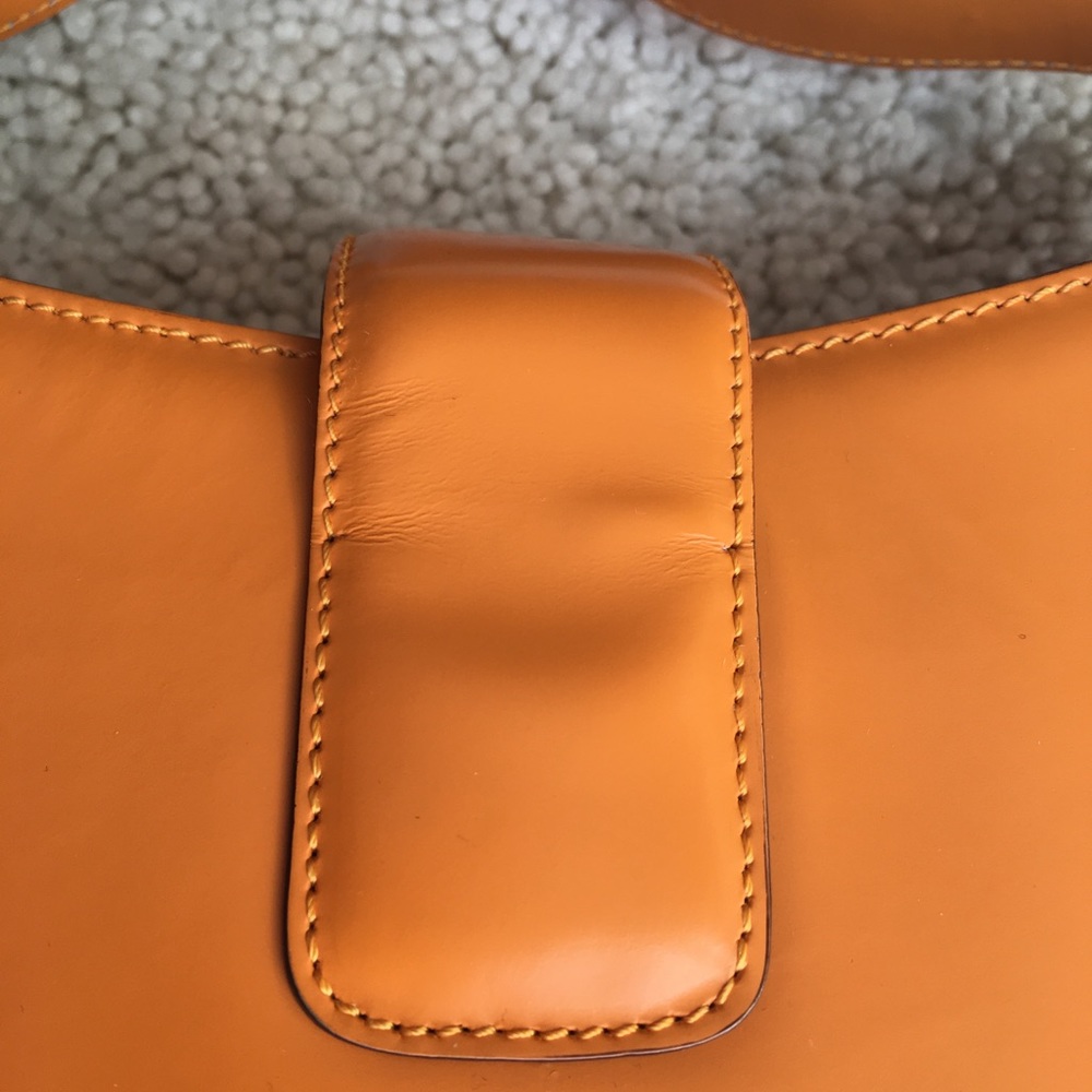 Celine - Picture 4 of 8
